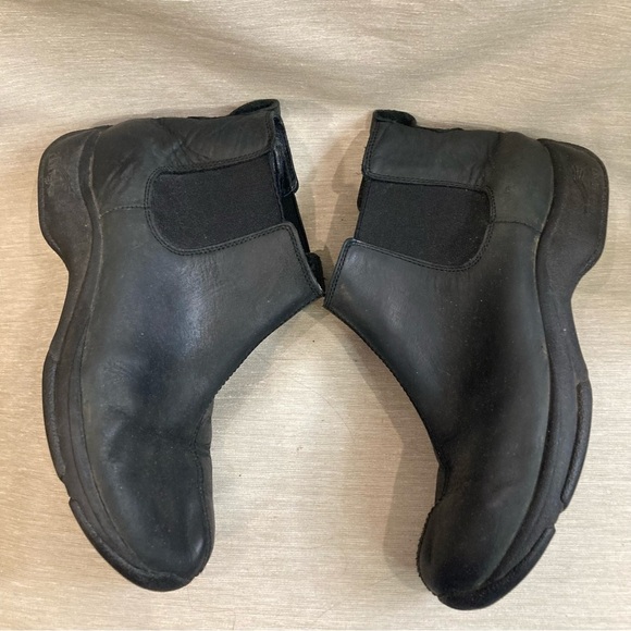 DANSKO Sz 40 Leather Chelsea Style  Pull On Comfort Ankle Booties - Picture 6 of 8